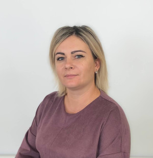 Воспитатель Иконникова Оксана Петровна Воспитатель Иконникова Оксана Петровна
